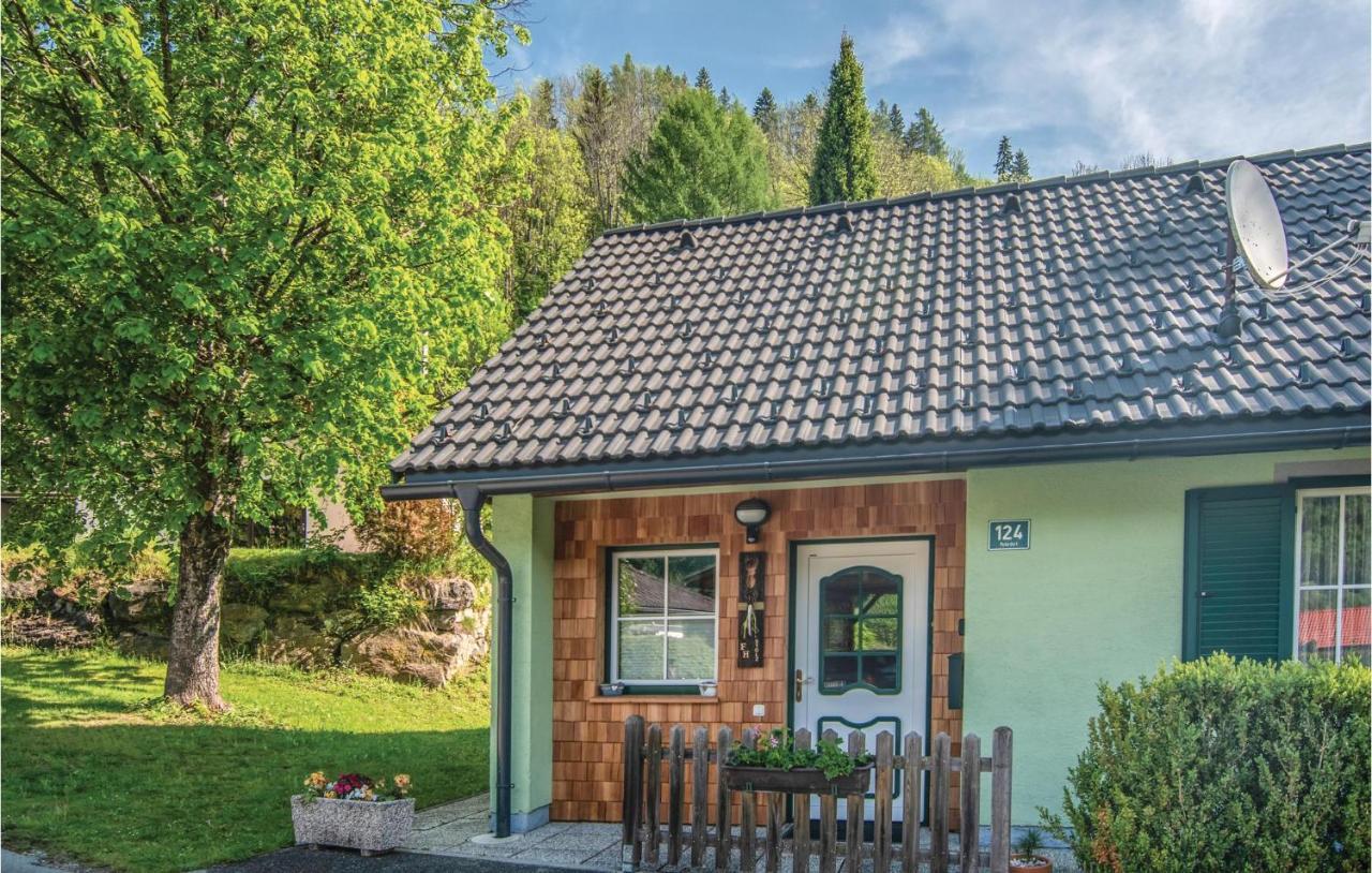 Charmantes Ferienhaus Peterdorf エクステリア 写真